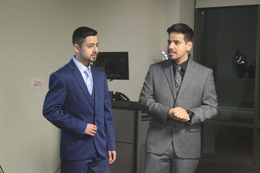 ASPIRE 1G President, Andres Garcia, and Treasuer, Jose Lopez, lead the Mock Interview event for their annual 1G Week.