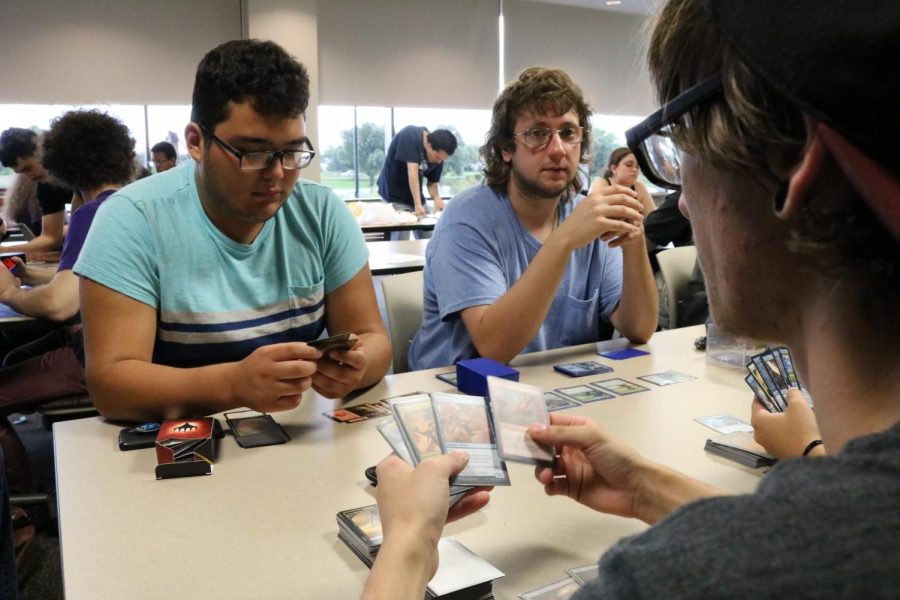 Gamers make their next move in Magic: The Gathering