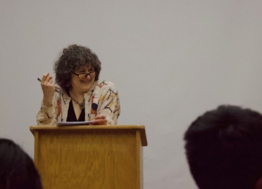 Sandi Wisenberg engaging with her audience at the Reading Series event on Feb. 21