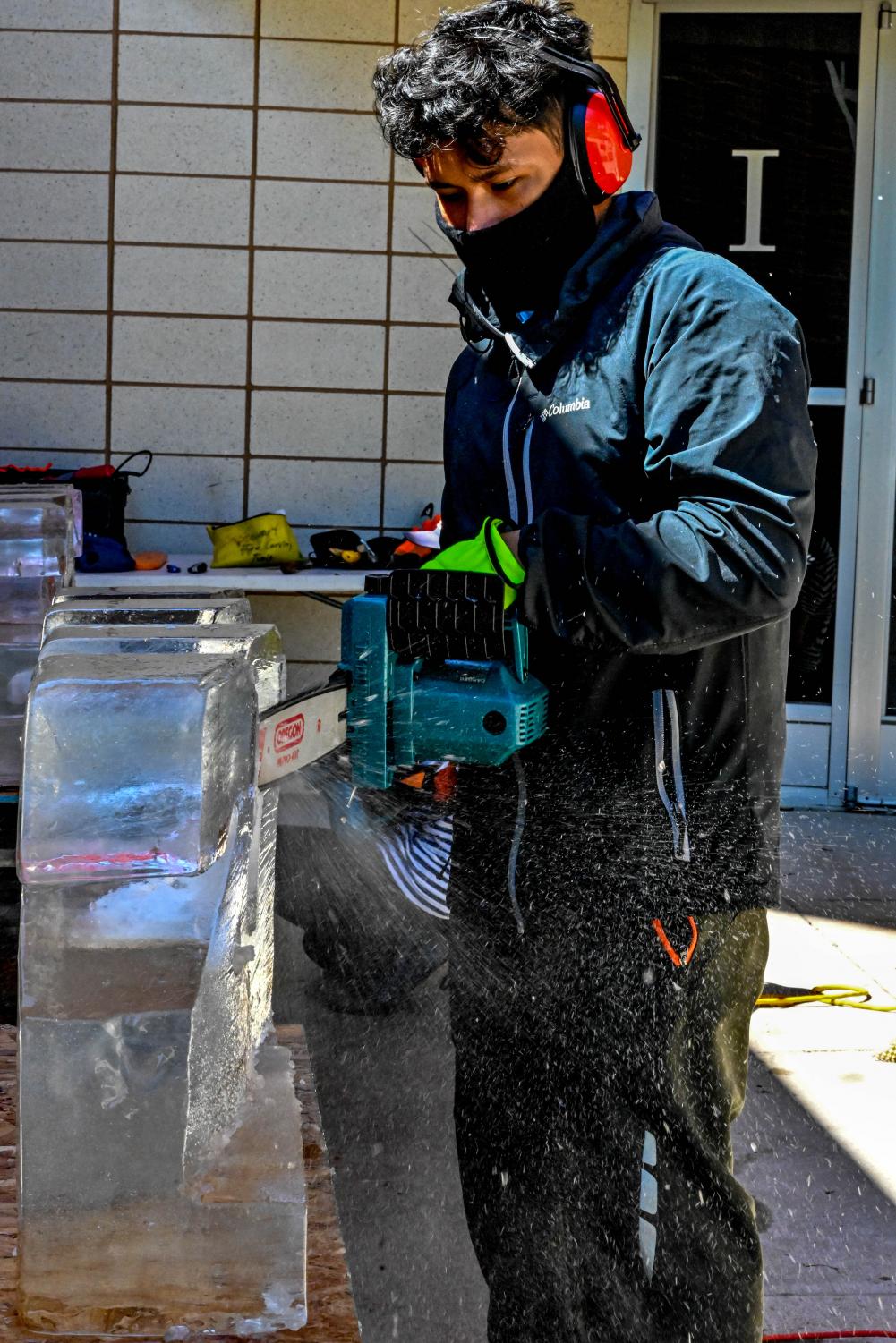 Students show off artistic side for ice carving class