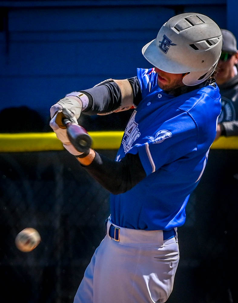 Baseball pictures vs. South Suburban College