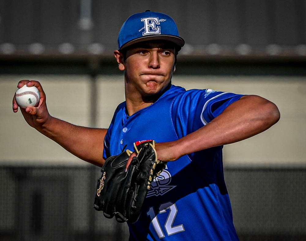 Baseball pictures vs. South Suburban College