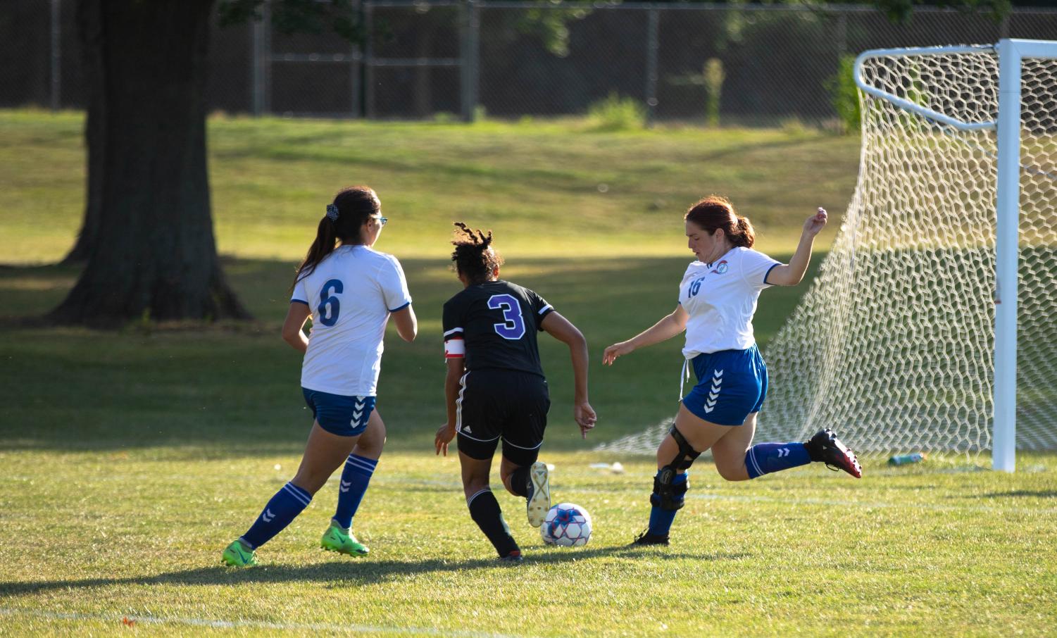 Women's soccer wins 1-0 against Prairie State College