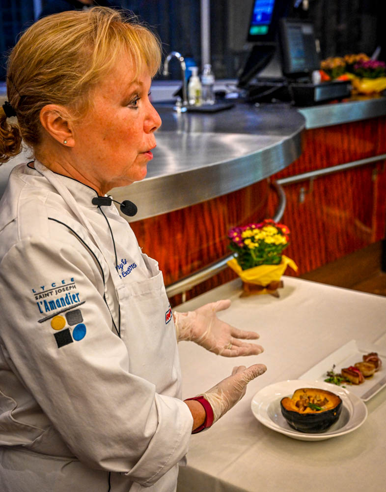 ECC visiting chef prepares fall-inspired dishes