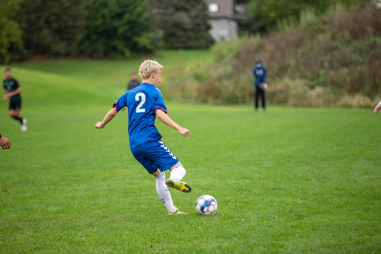 Men's soccer loses 9-2 to Prairie State College