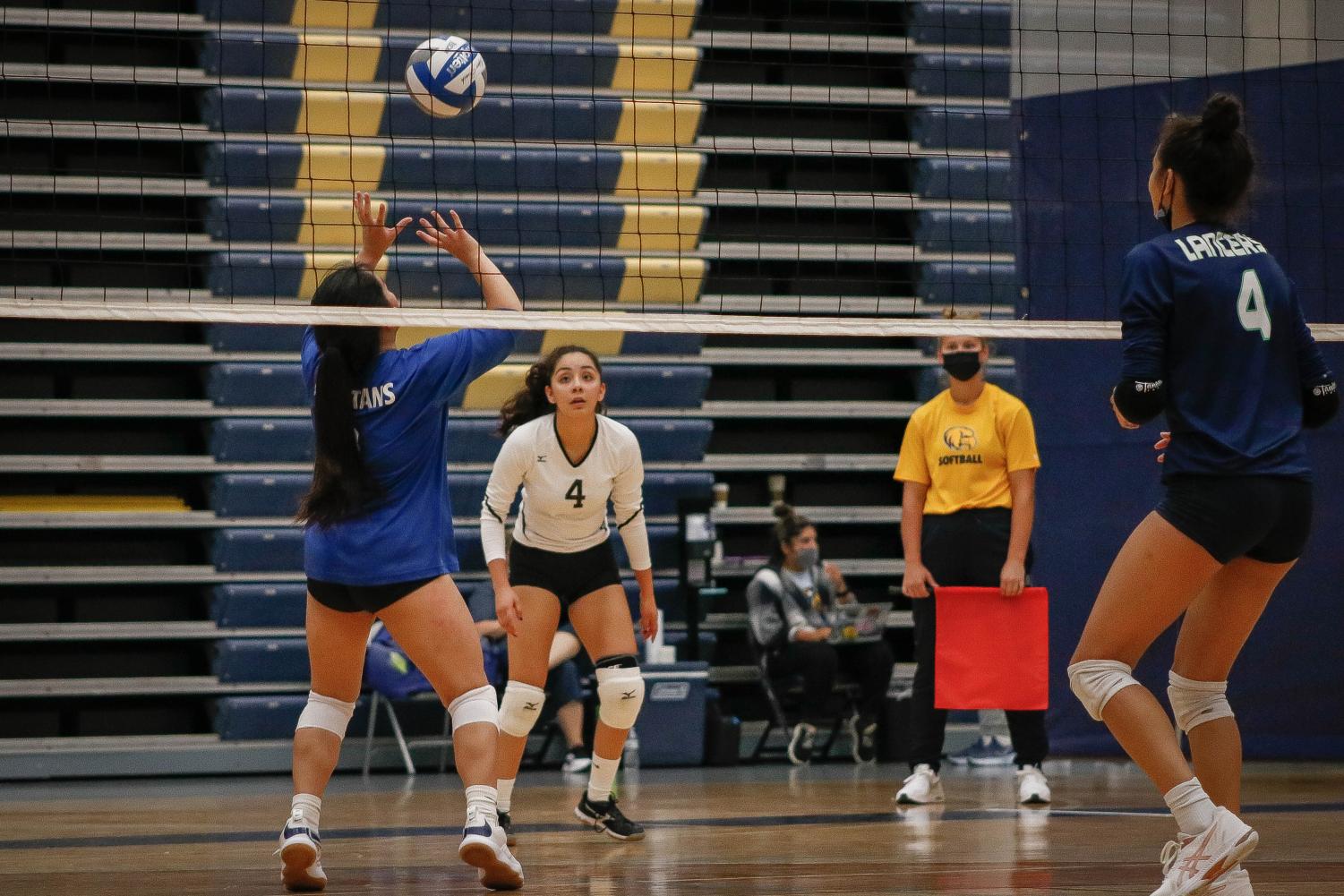 Women's Volleyball Loses 3-0 to College of Lake County Lancers