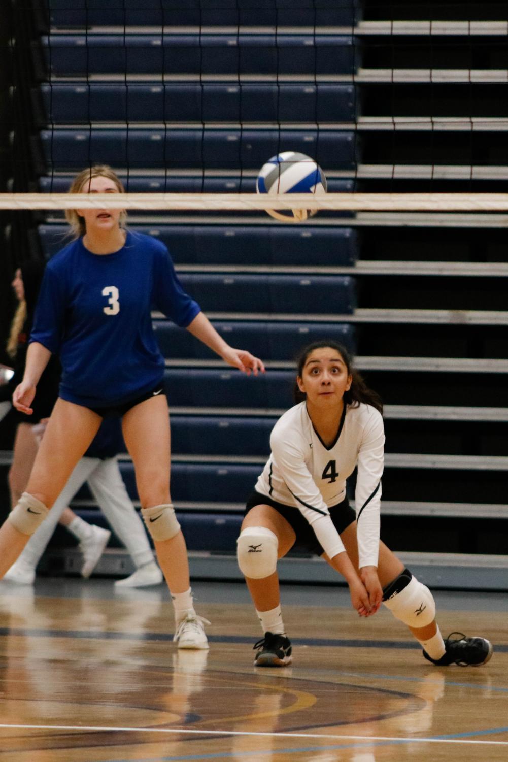 Women's Volleyball Loses 3-0 to College of Lake County Lancers