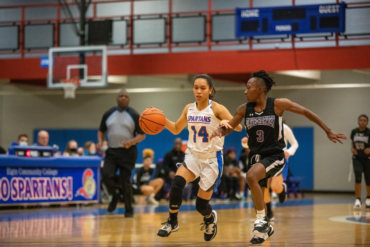 Women's basketball loses 51-45 against Olive-Harvey College