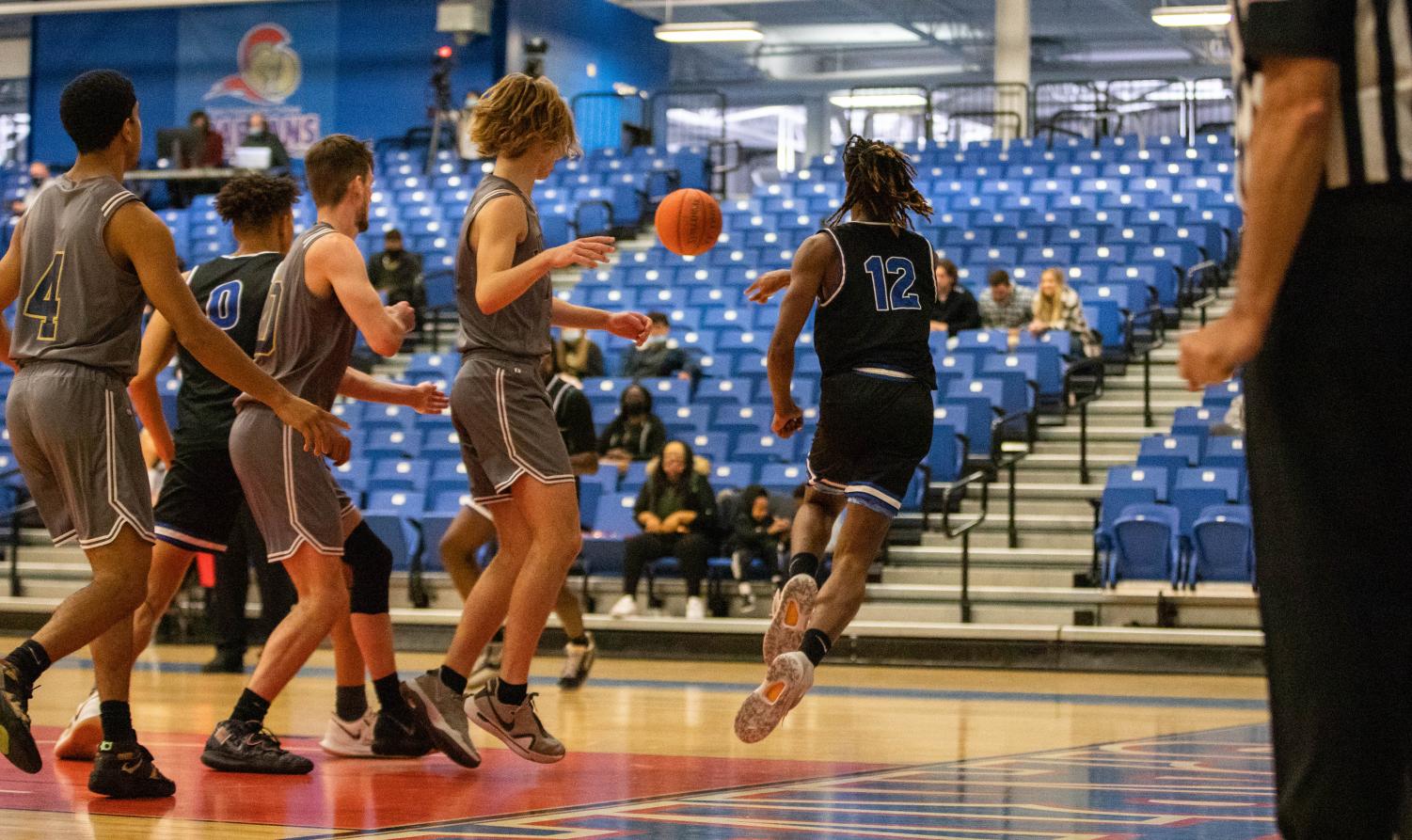 Men's basketball wins 76-73 against Judson University's JV Team