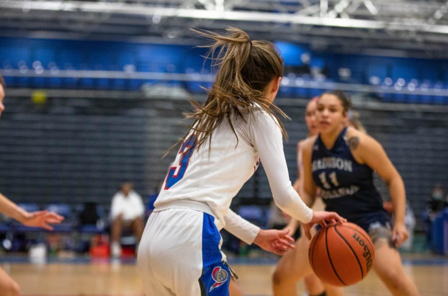Guard Ariann Franco dribbles the ball against Madison College on Dec. 7. 