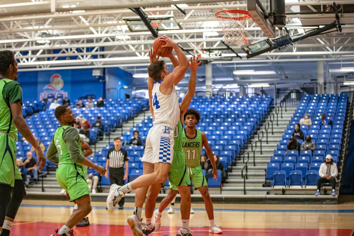 Men's basketball wins 56-46 against Lake County College