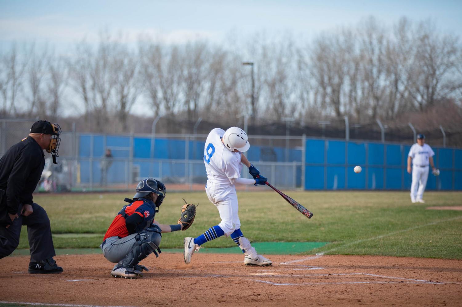 ECC men's Baseball wins 8-6 against Morton College