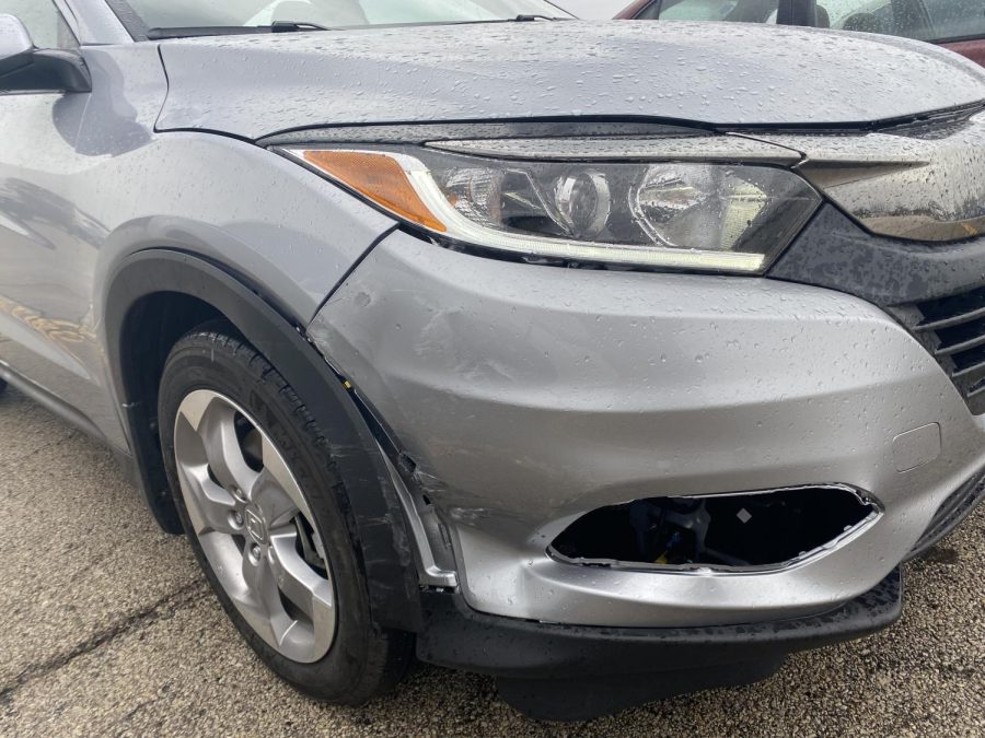  Lawas' car after a minor accident on campus in the Spring Semester of 2022. 