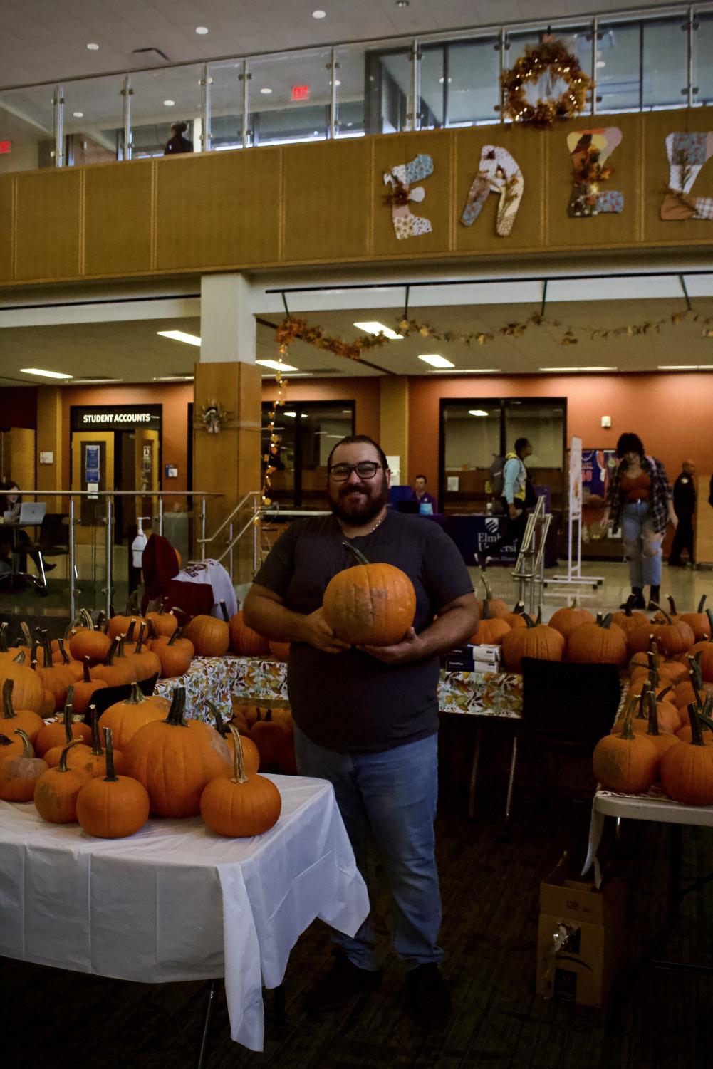 Photos: ECC 2022 Fall festival