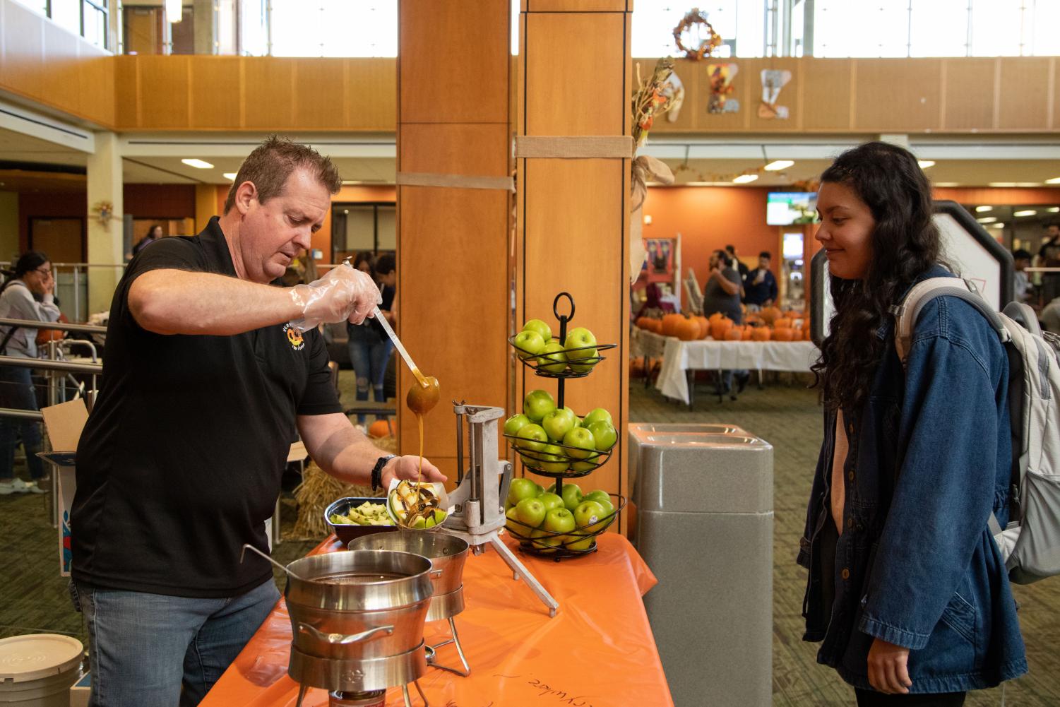 ECC’s Student Life hosts 2022 Fall Fest