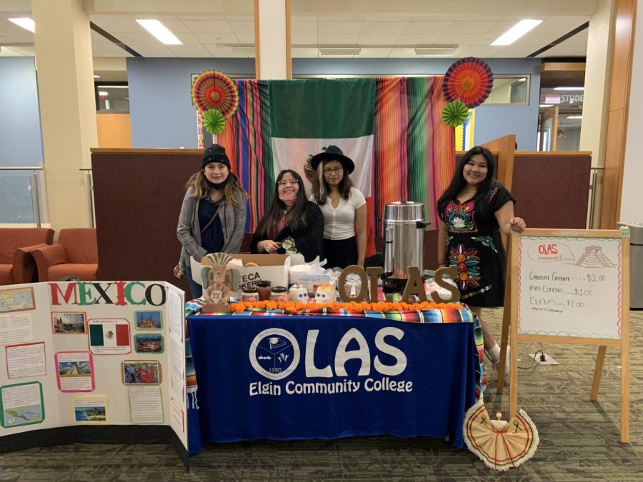 ECCs Organization of Latin American Students represent Mexico and even include a board with information on Mexican culture. 
