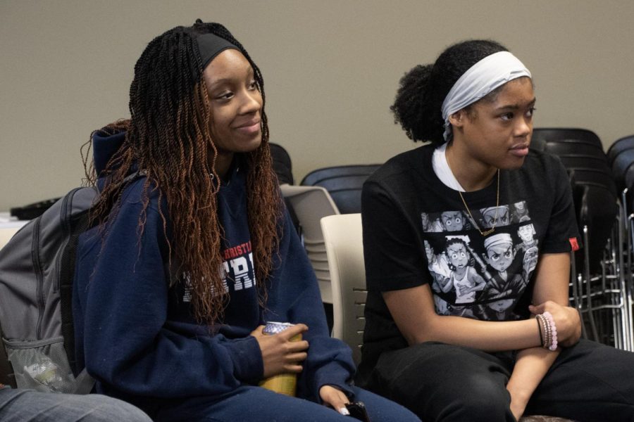First-year students 
Shaleea Hayes (left) and Tatianna Brown engage in Conscious Conversations event in the Building B Heritage Room on Feb. 8, 2023.
