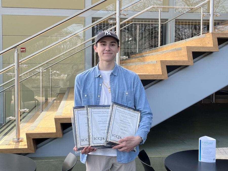 Editor-in-Chief Dom Di Palermo won three 1st place awards for photograph at the ICCJA conference on April 14, 2023. Staff members can compete for a variety of writing, photography, multimedia awards in the annual ICCJA competition. 