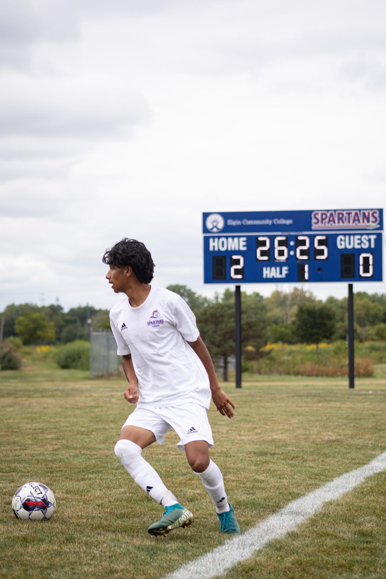 Photos: Men's soccer wins 5-1 against McHenry County College