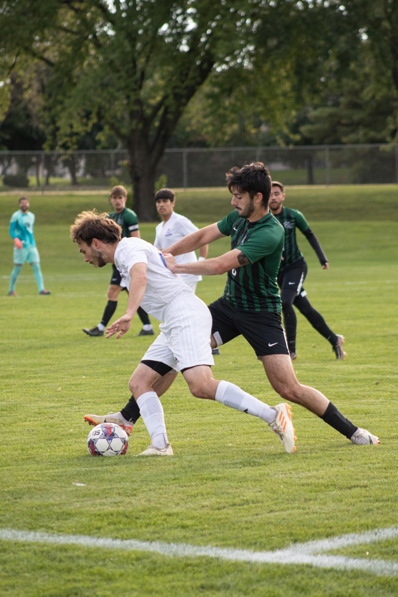 Photos: Men's soccer loses 0-3 against Prairie State College