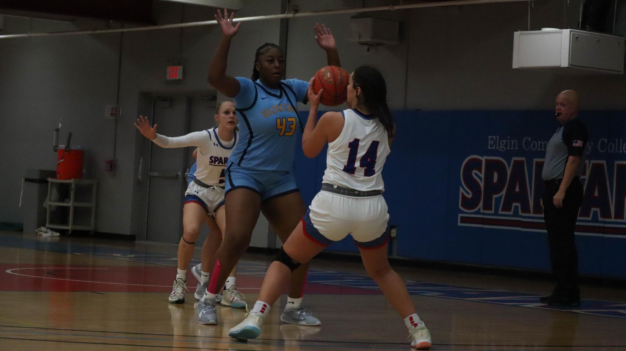 Women's Basketball loses 37-95 against Rock Valley College