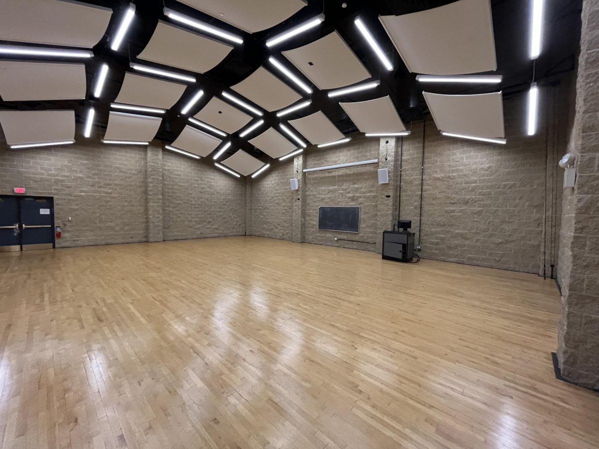 New lighting in H123 allows music students to rehearse in better conditions. 