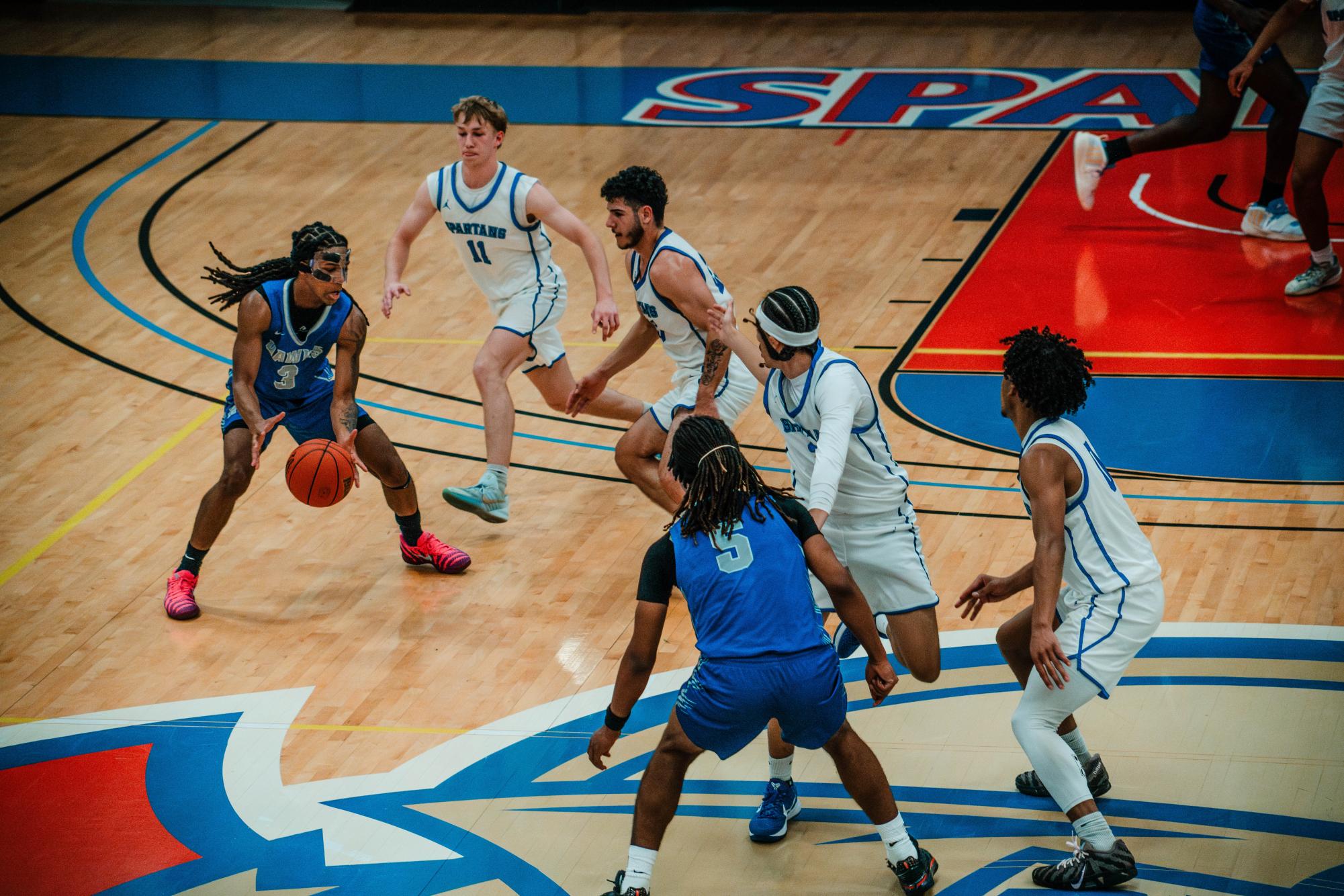 Men's Basketball team face Harper College