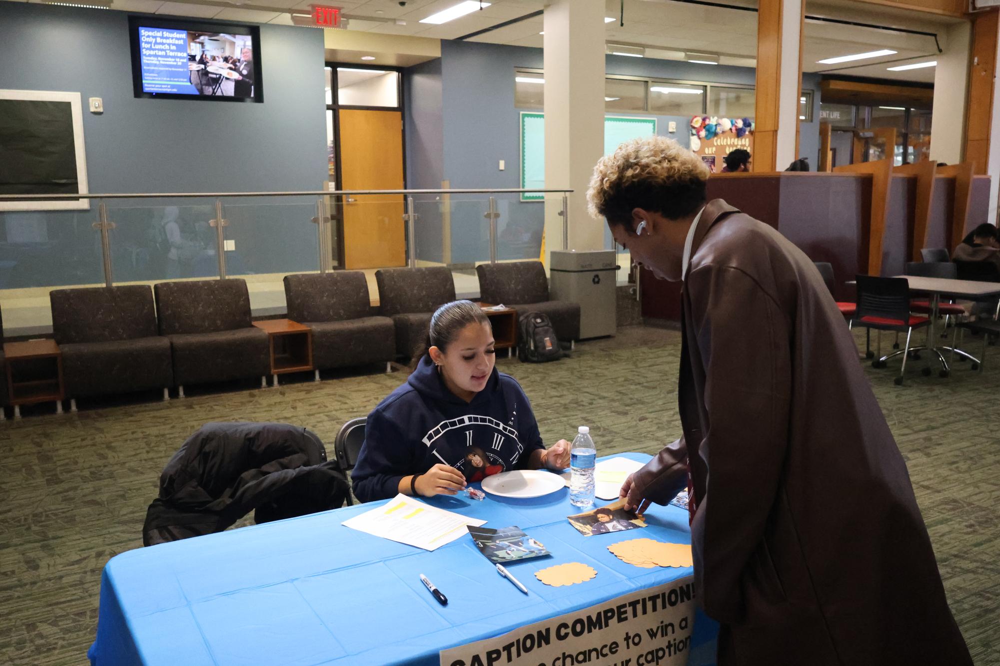 ECC students attend Observer's News and Bites Event