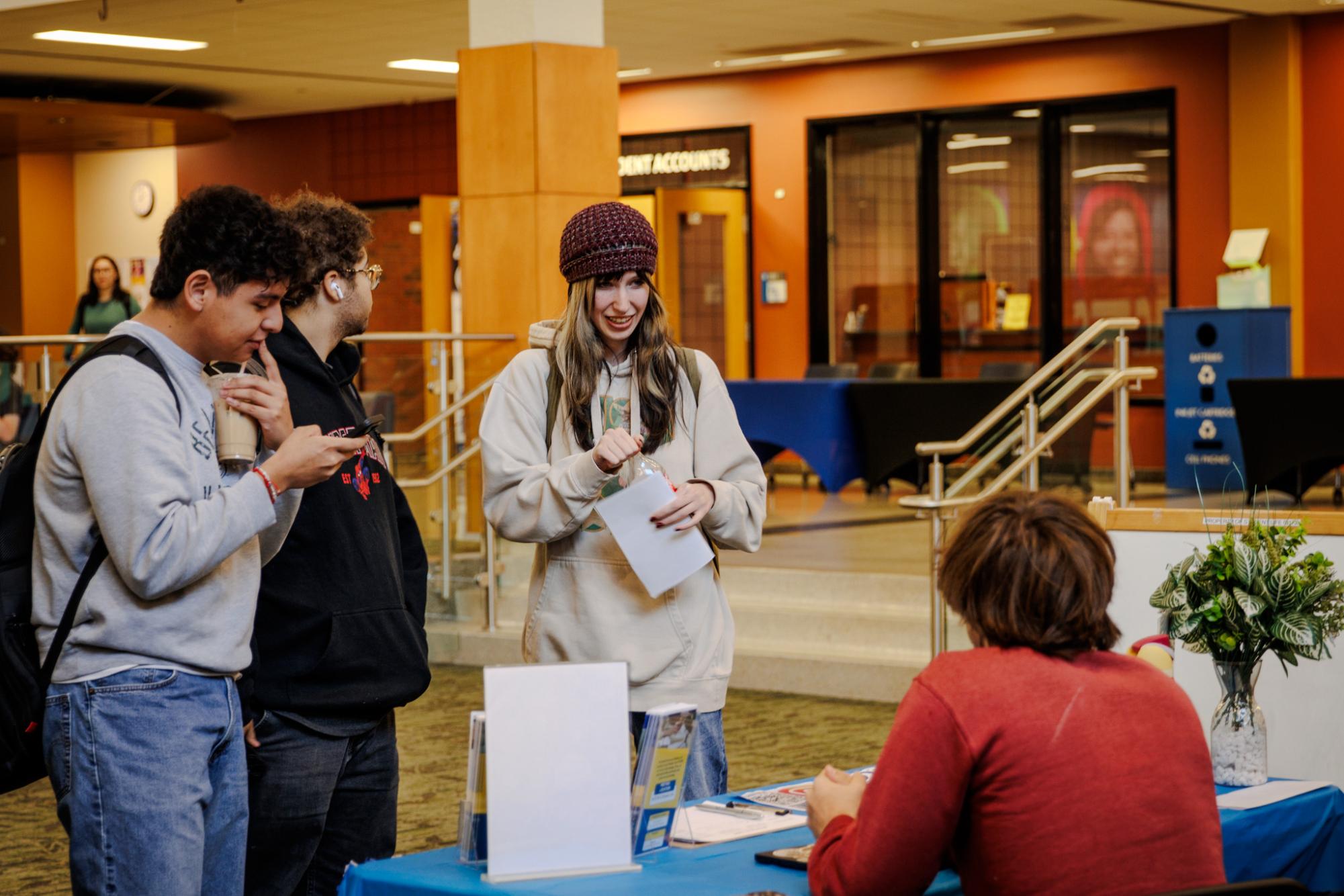 ECC students attend Observer's News and Bites Event
