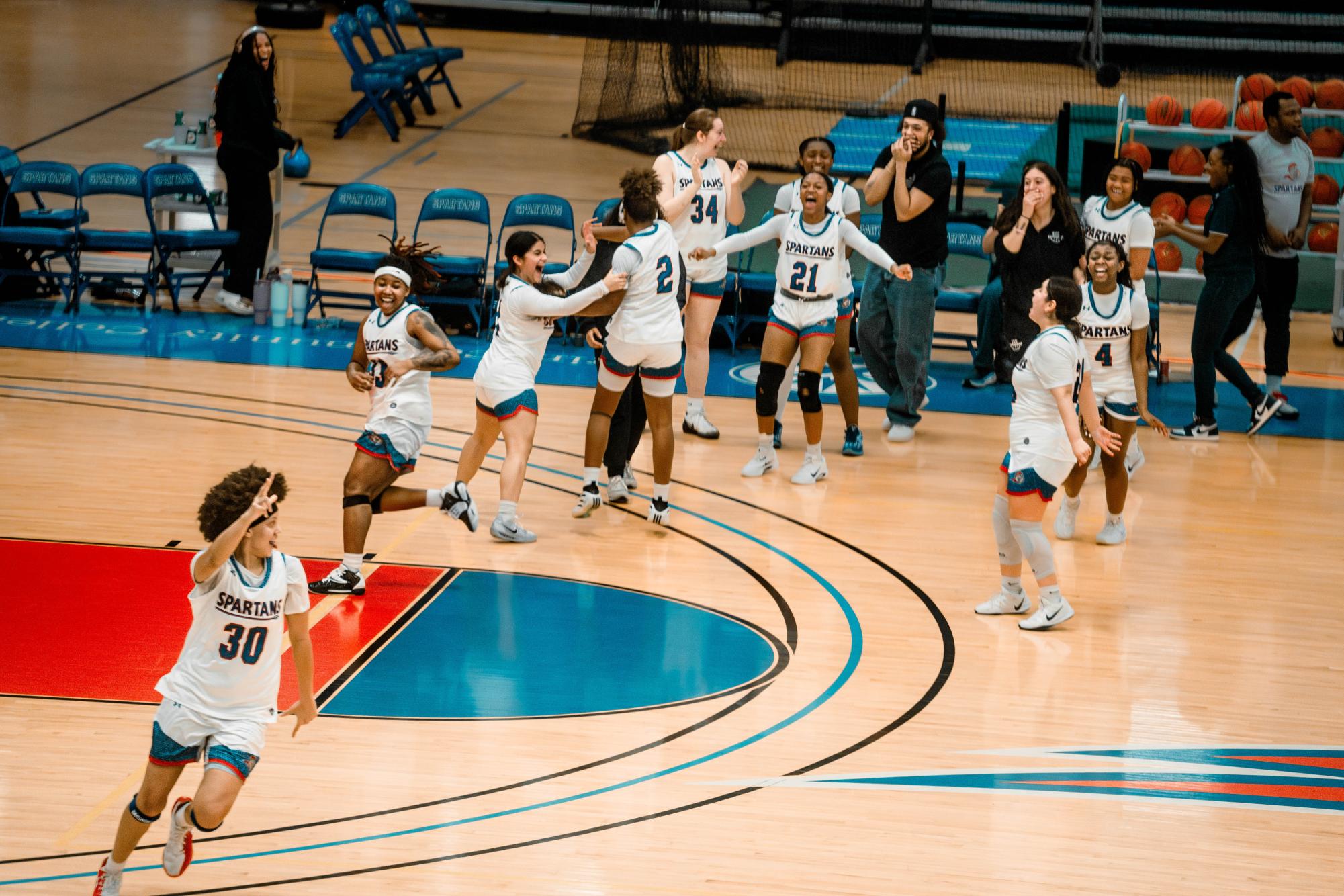 Men's and Women's basketball teams have an electric, three-game-home stretch