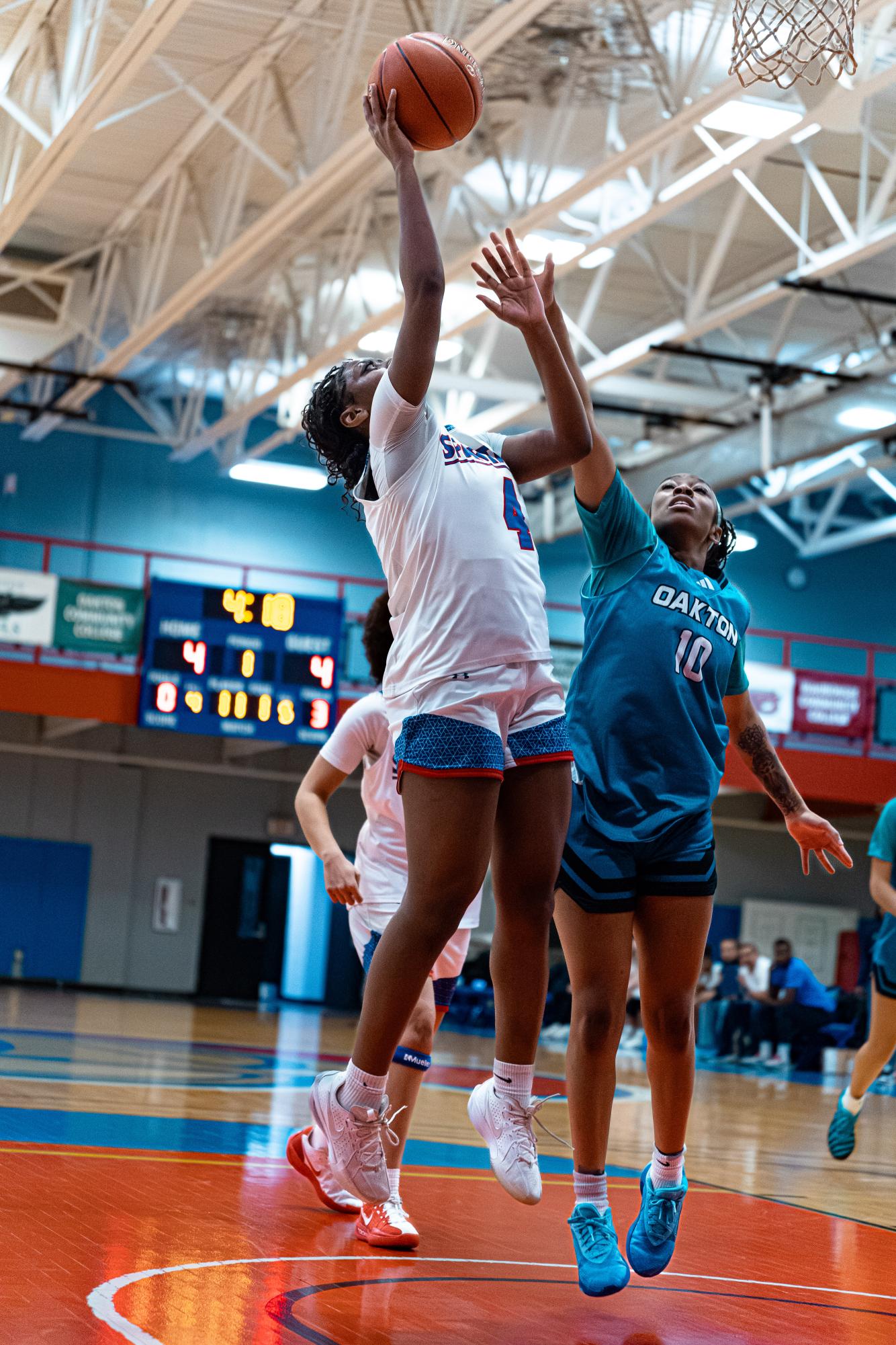 Men's and Women's basketball teams have an electric, three-game-home stretch