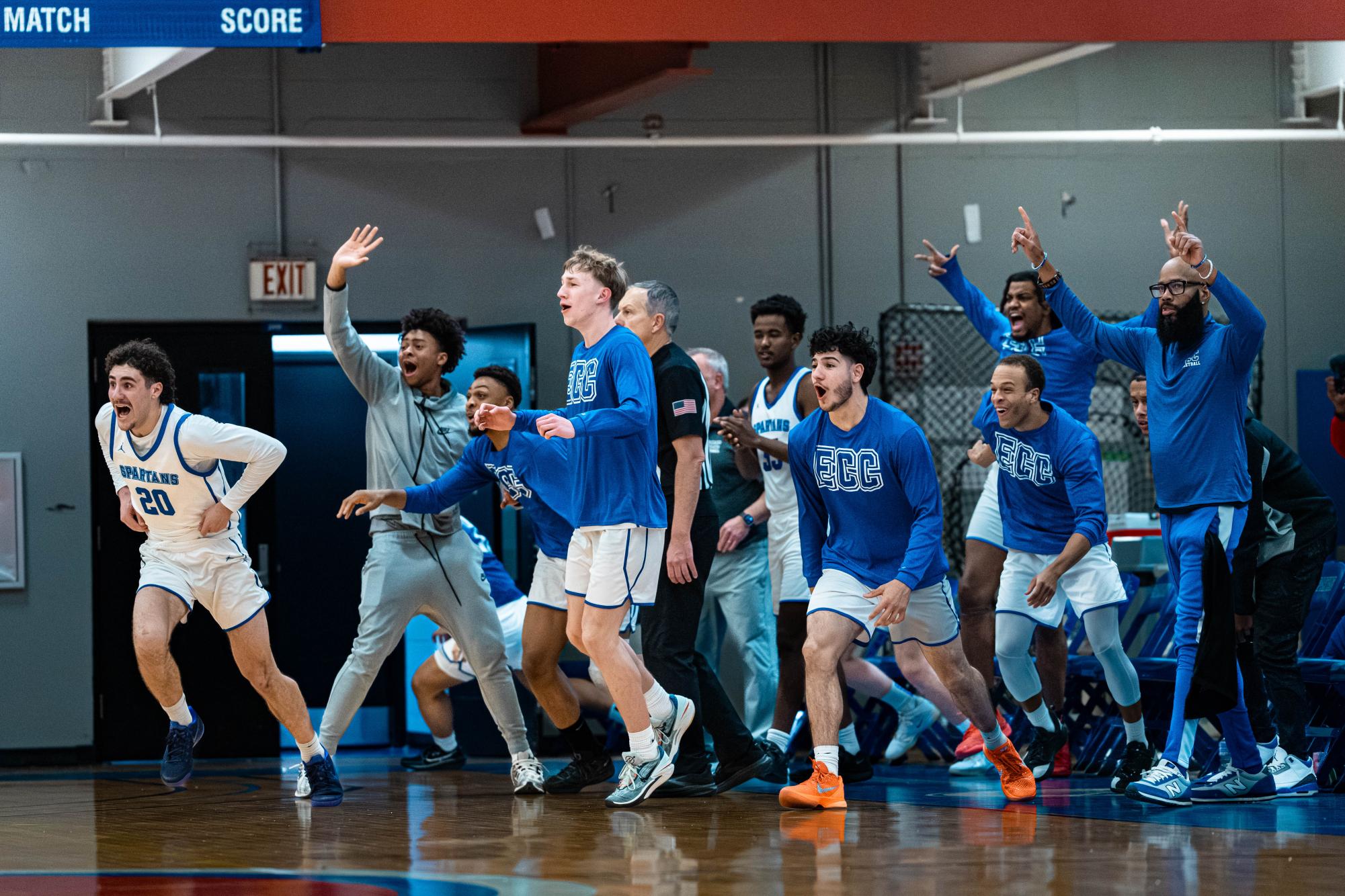 Men's and Women's basketball teams have an electric, three-game-home stretch