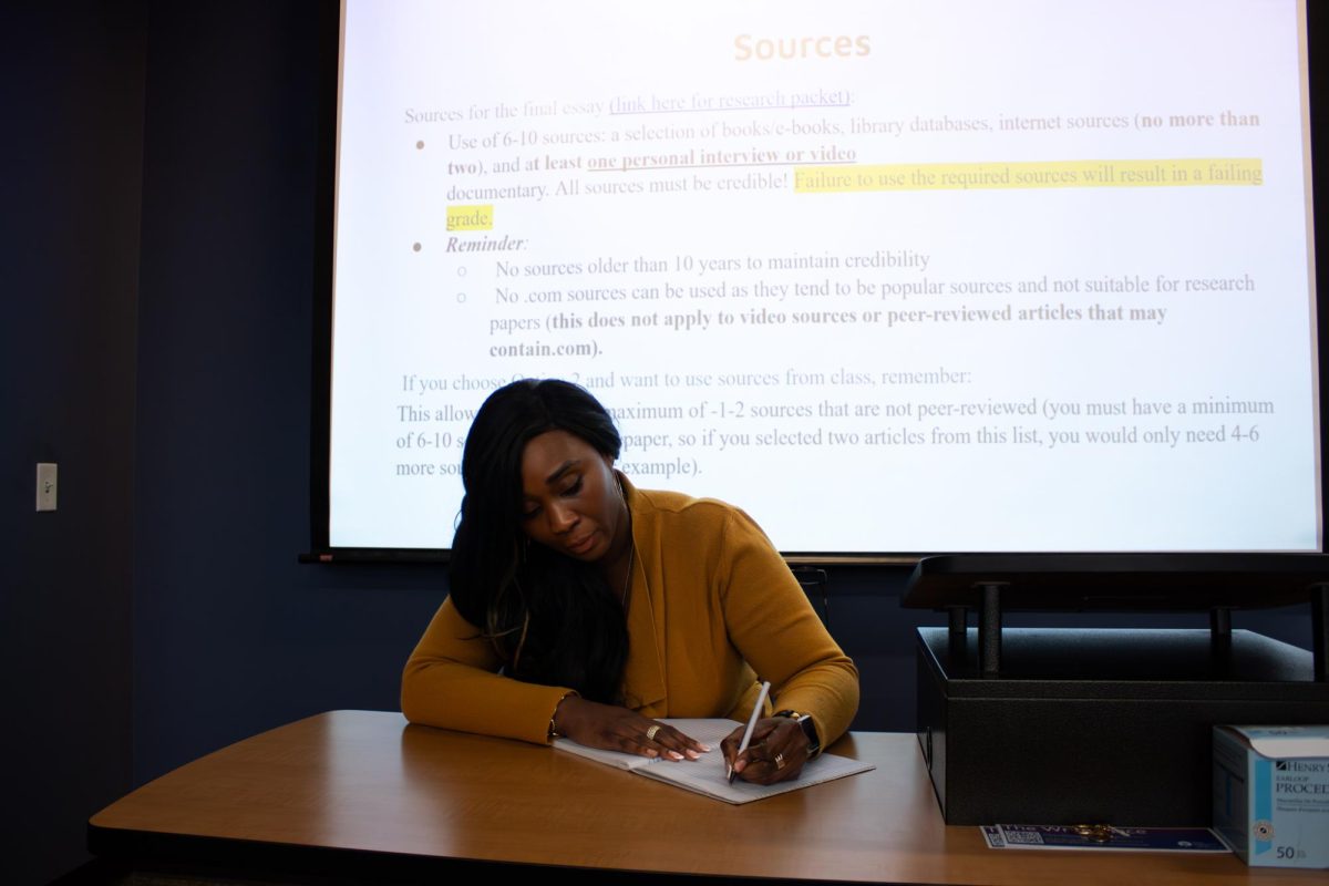 Elgin Community College's English Professor, Dr. Gyimah during class lecture on March 24, 2026. “The evening for me just makes sense,” said Dr. Melissa Gyimah, highlighting how night classes are a better fit for her schedule.