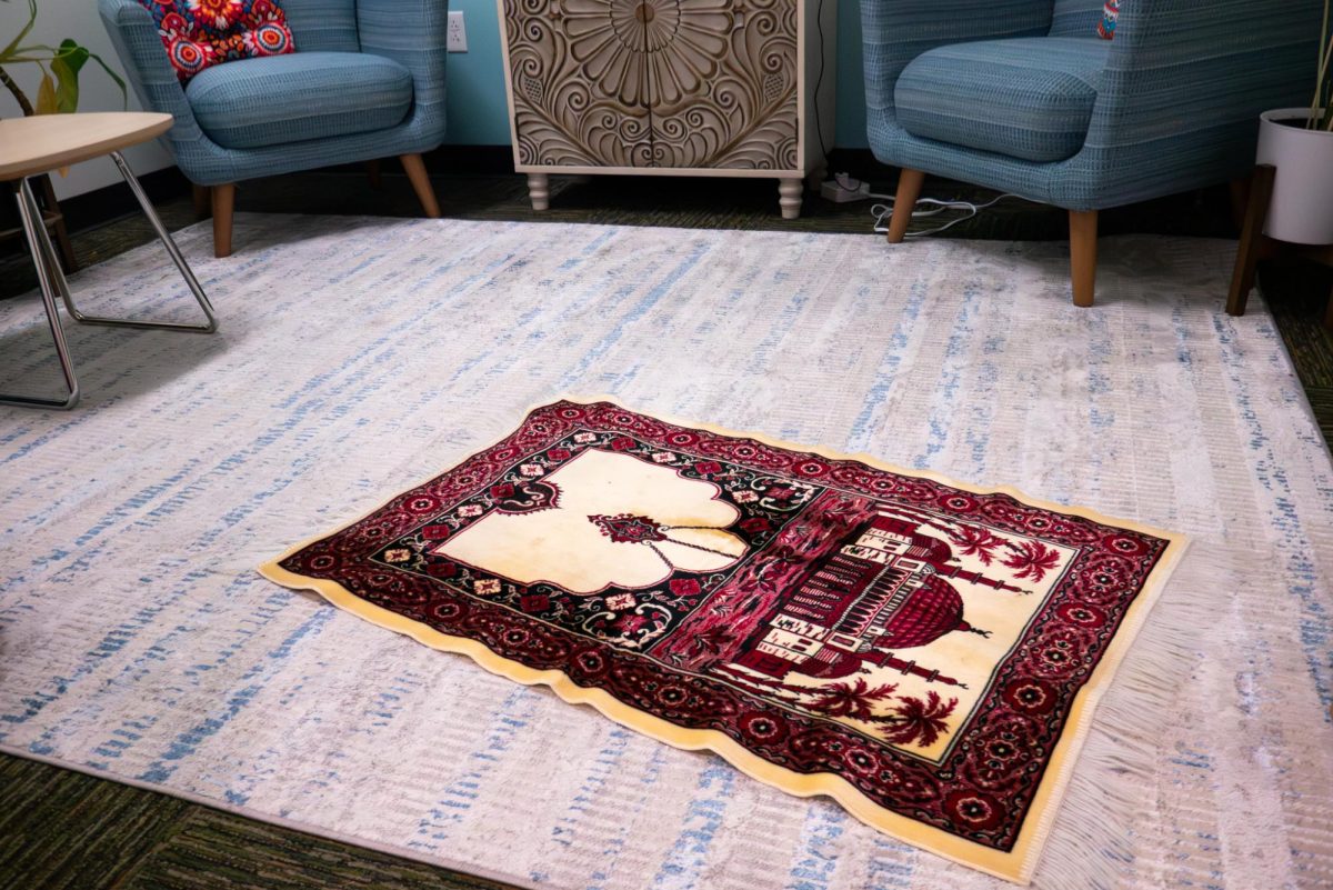 ECC’S Reflection Room in B173.12 on February 2, 2026. Inside, a prayer rug is seen for Muslim students to pray during their time on campus.