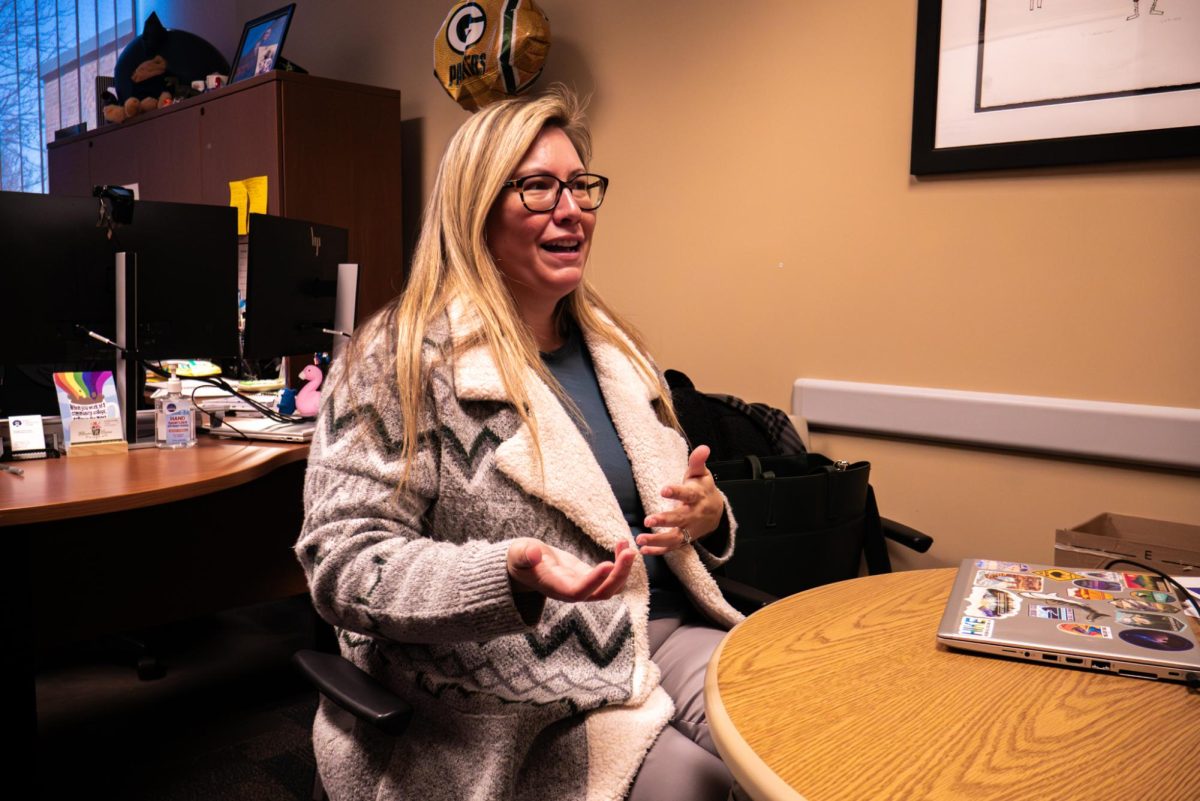 Elissa Kojzarek discusses how her role benefits both students and employers at Elgin Community College on March 14, 2026. She connects students to opportunities in their field through internships and job fairs.