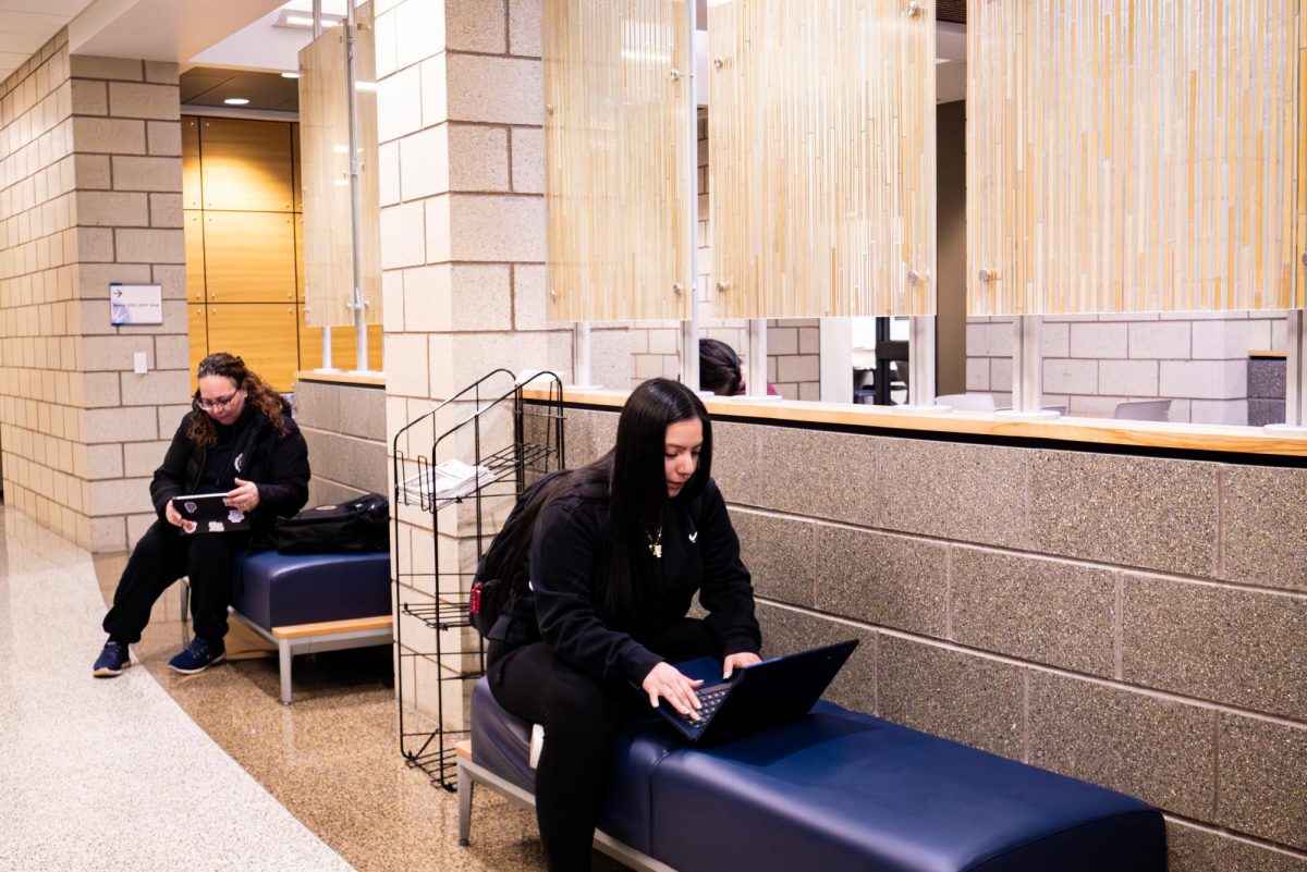 Yaritza Diaz, CNA student at Elgin Community College, works on assignments in between classes on March 17, 2026. Diaz highlighted the difficulty of accessing student resources in the evening, the cafeteria being one of the obstacles, as she has to prepare food before going to ECC.