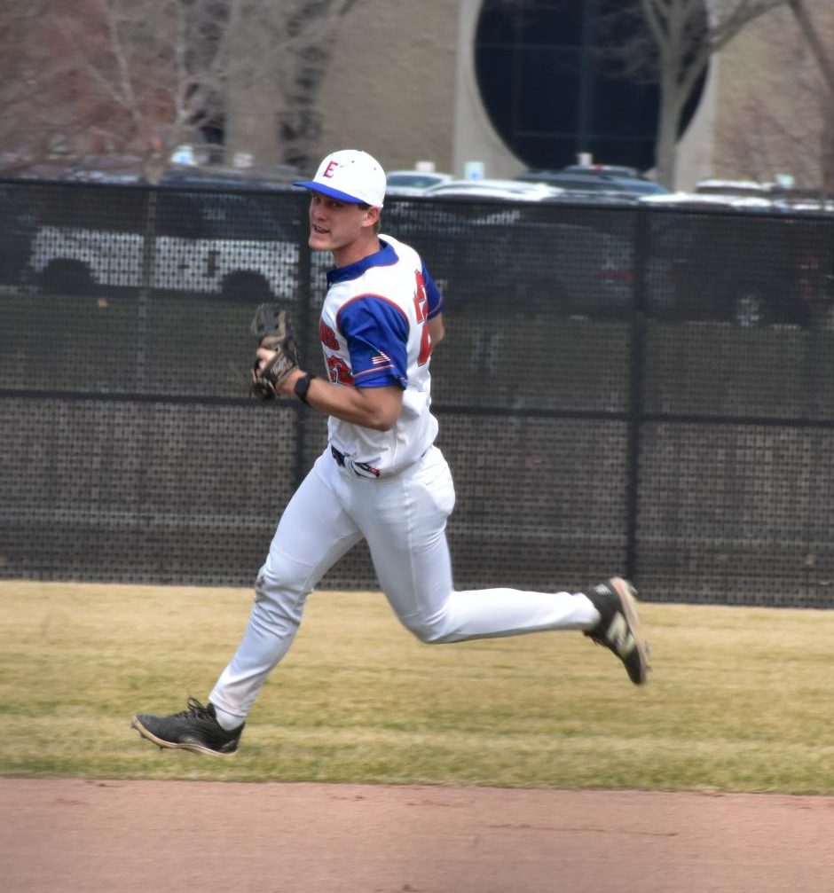 UPDATED PHOTOS: Spartans fall to College of DuPage
